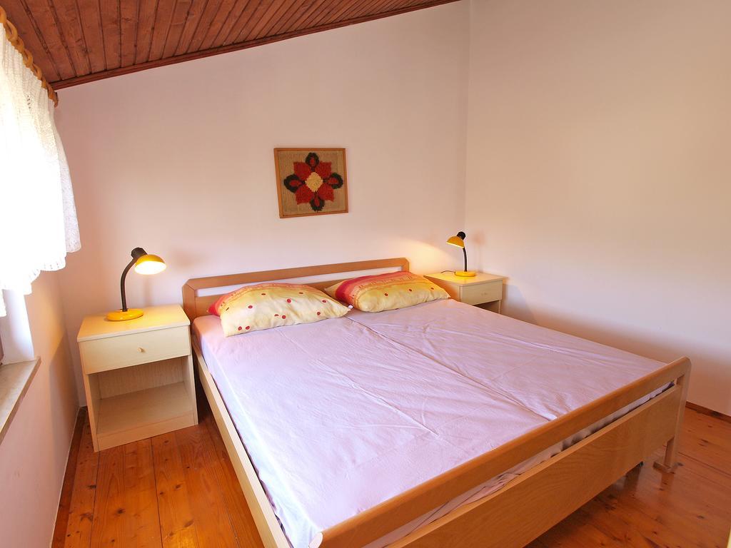 Apartment Vrcevan 895 Medulin Extérieur photo